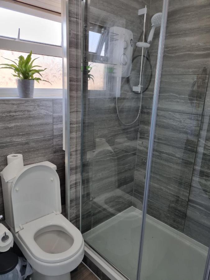 Centrally Located W/ Free Parking & Smart Tv Leeds  Zewnętrze zdjęcie