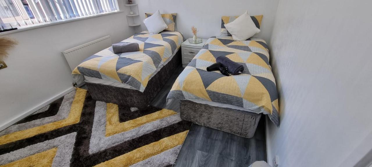 Centrally Located W/ Free Parking & Smart Tv Leeds  Zewnętrze zdjęcie