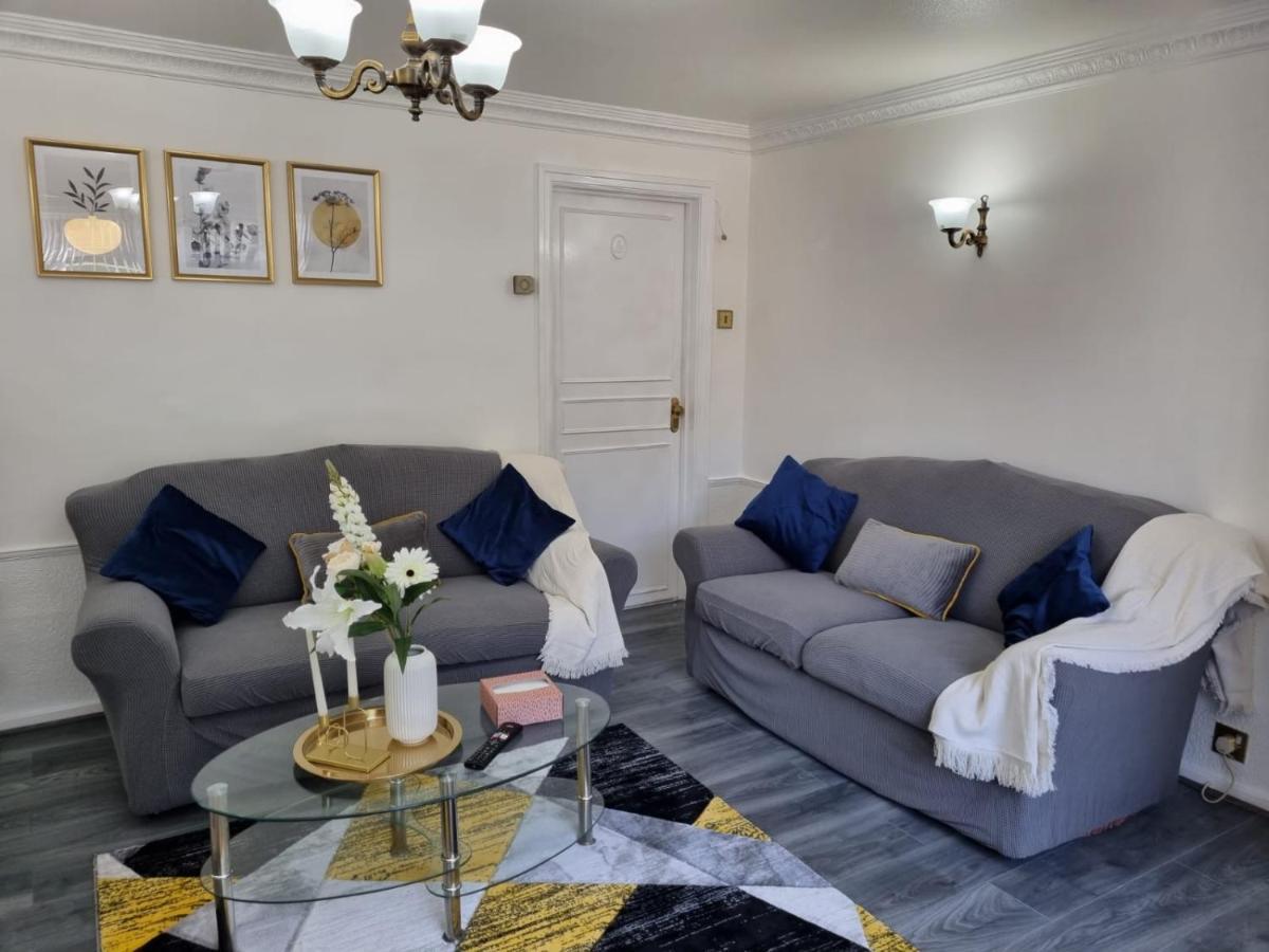 Centrally Located W/ Free Parking & Smart Tv Leeds  Zewnętrze zdjęcie